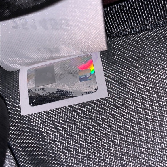 NWT The North Face Pivoter Backpack, Red - Picture 8 of 12